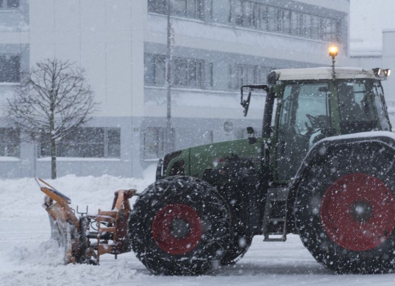 Parking Lot Snow Removal in New York, NY